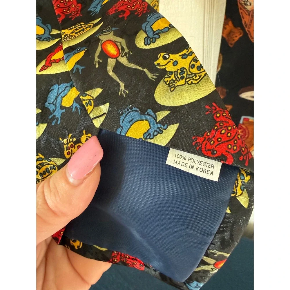 Lot of 3 Vintage Novelty Ties Nicole Miller Nabisco Frogs School Bus Silk Retro - Picture 5 of 9